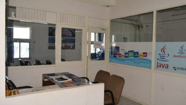 Co-Working Space & Virtual Office in Gujarat 2